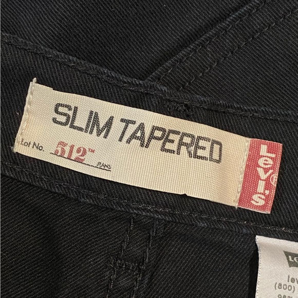 Vintage High Waisted Levi’s Jeans - Picture 4 of 5